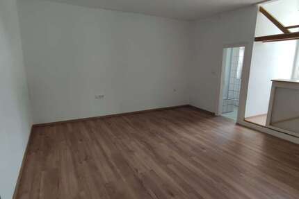 Wohnung zum Mieten in Wuppertal 630 € 105 m² 4 zimmer