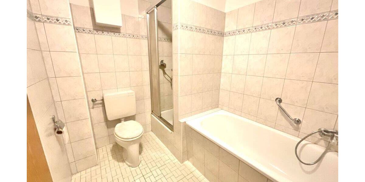 Zimmer Recklinghausen Süd - 3 Zimmer, 82 m&sup2;, 619&euro; | Angebot:25739711