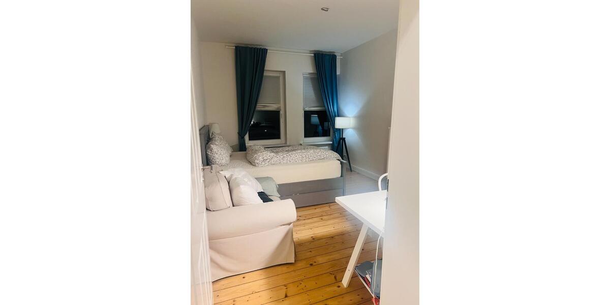 Wohnen auf Zeit Kiel Ellerbek - 1 Zimmer, 12 m&sup2;, 550&euro; | Angebot:24627771