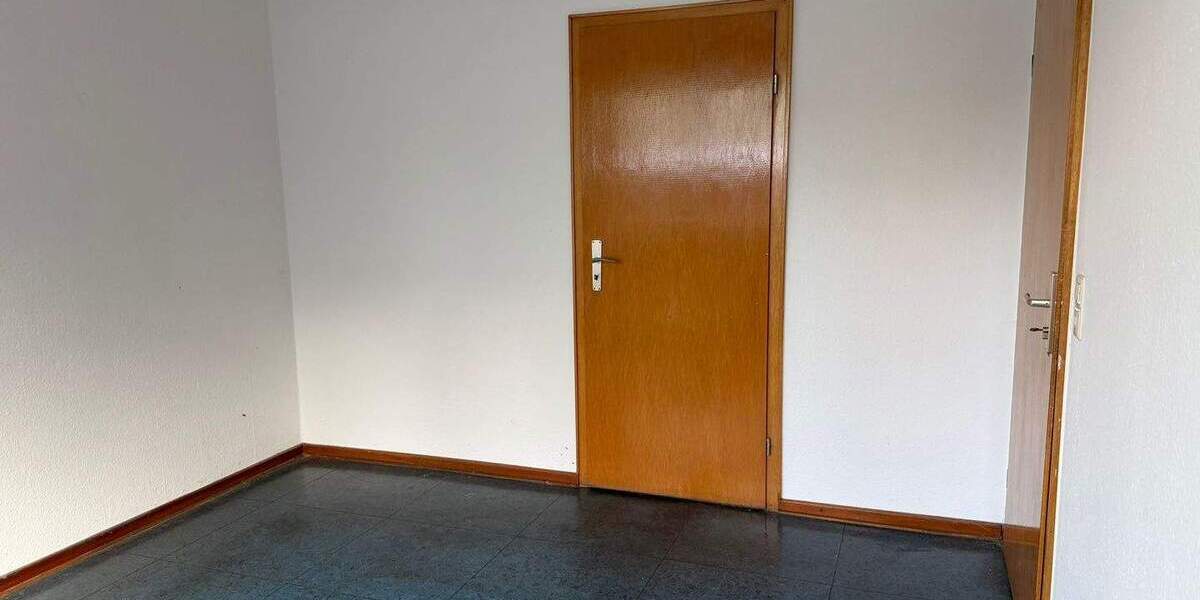 Gewerbeobjekt Bremerhaven Geestemünde - 1 Zimmer, 25 m&sup2;, 300&euro; | Angebot:25729208