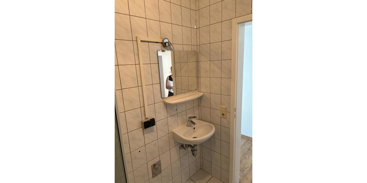 Etagenwohnung Neustadt an der Weinstraße Duttweiler - 1 Zimmer, 75 m&sup2;, 900&euro; | Angebot:26656290