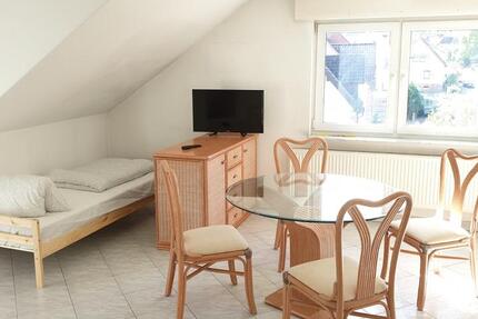 Pfinztal: Schönes WG Zimmer in renovierter 3er WG zimmer