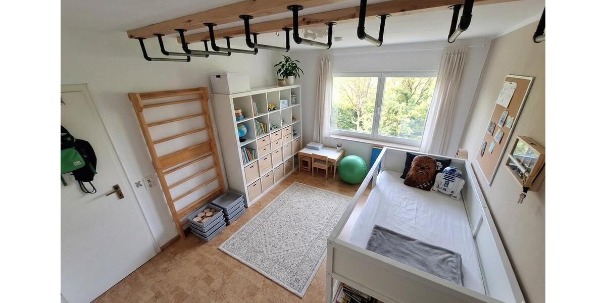 Einfamilienhaus Hennef (Sieg) - 9 Zimmer, 236 m&sup2;, 2.450&euro; | Angebot:26515213