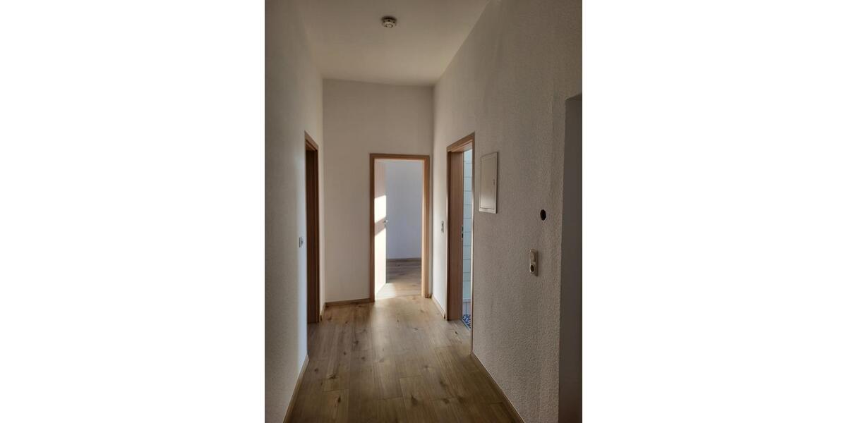 Etagenwohnung Wurzen - 4 Zimmer, 90 m&sup2;, 600&euro; | Angebot:26490308