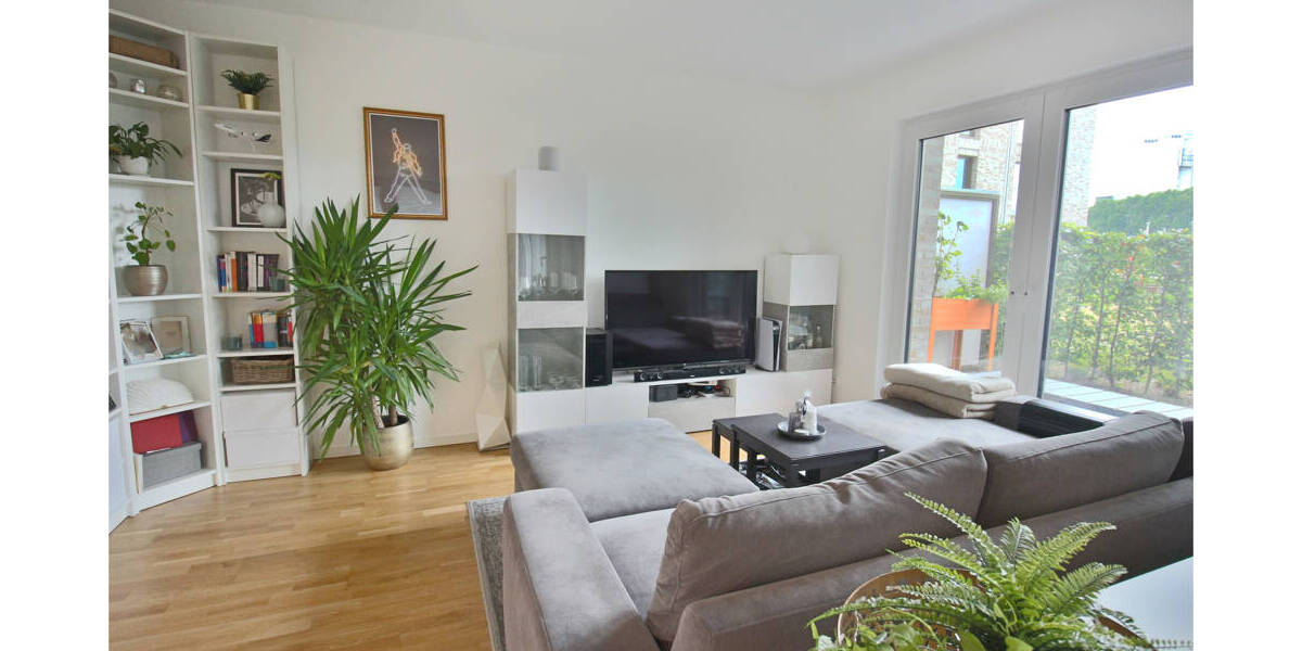 Etagenwohnung Bremen Altstadt - 4 Zimmer, 102 m&sup2;, 1.525&euro; | Angebot:26105626