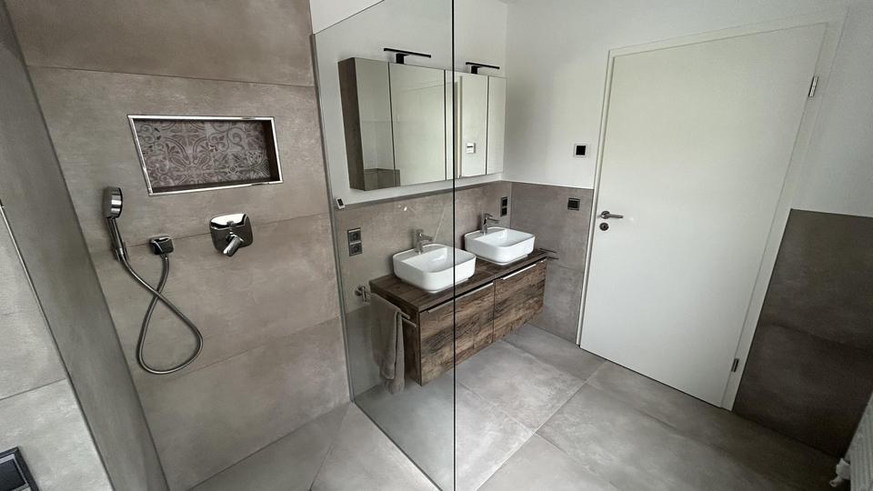 Wohnen auf Zeit Hennef (Sieg) - 3 Zimmer, 78 m&sup2;, 50&euro; | Angebot:24535581