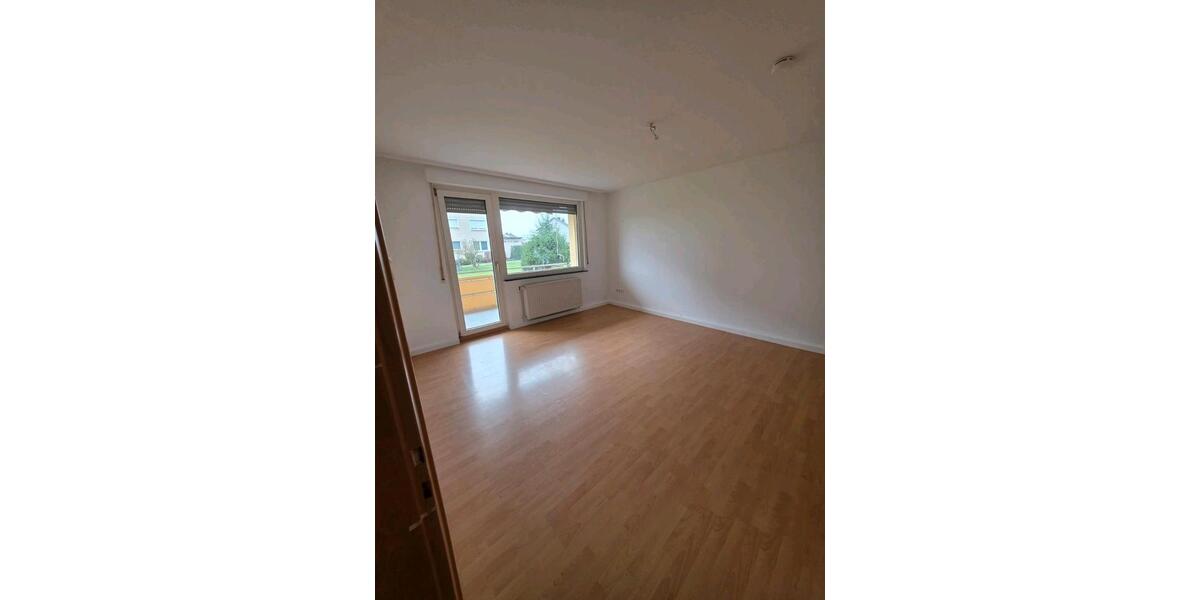 Erdgeschoßwohnung Lindhorst - 3 Zimmer, 73 m&sup2;, 650&euro; | Angebot:25779807