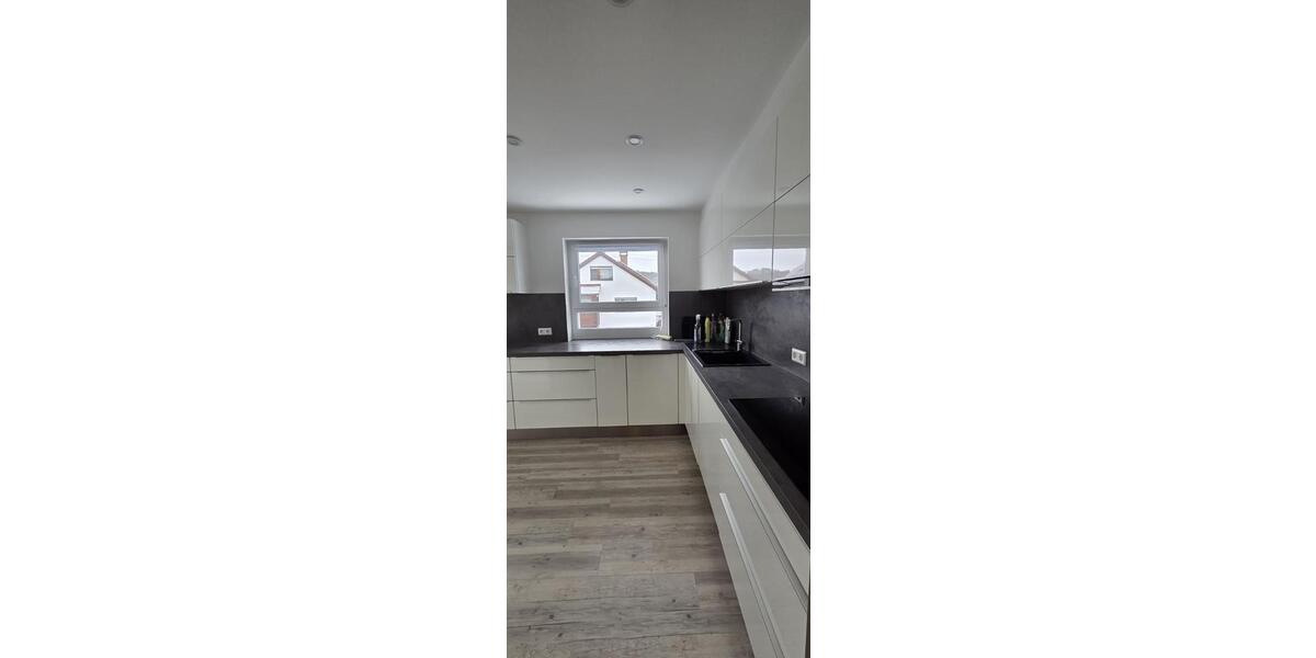 Etagenwohnung Blaustein - 3 Zimmer, 85 m&sup2;, 1.400&euro; | Angebot:24474906