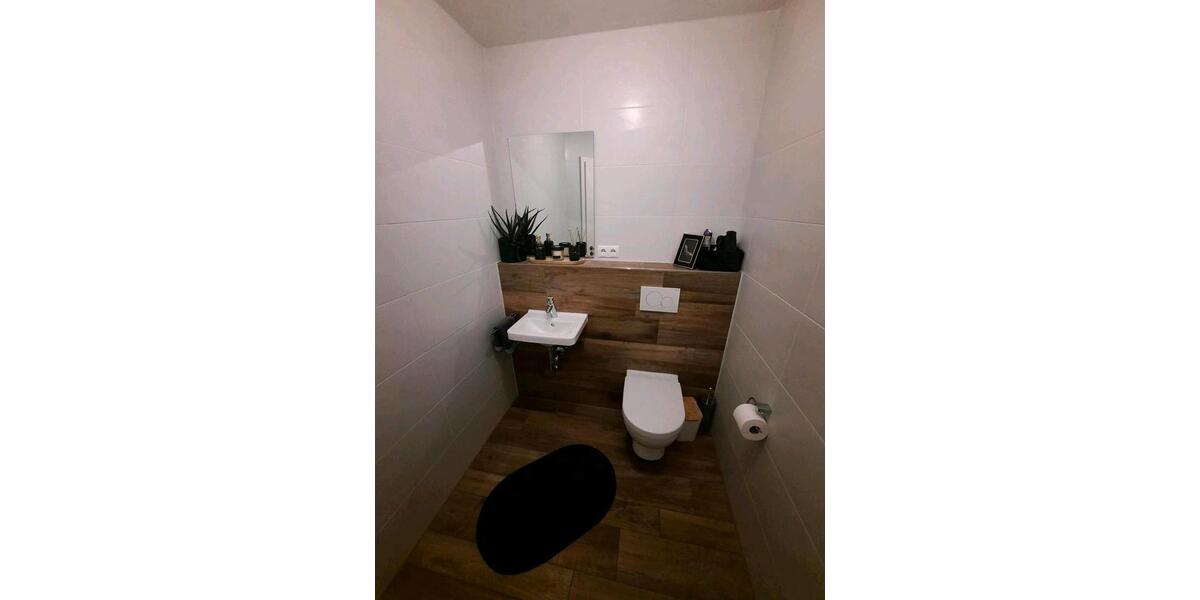 Erdgeschoßwohnung Waldkraiburg - 4 Zimmer, 103 m&sup2;, 1.390&euro; | Angebot:26050549