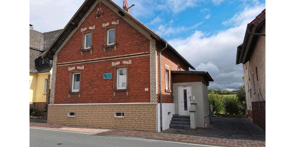 Dachgeschoßwohnung Alzenau - 3 Zimmer, 45 m&sup2;, 600&euro; | Angebot:25026422