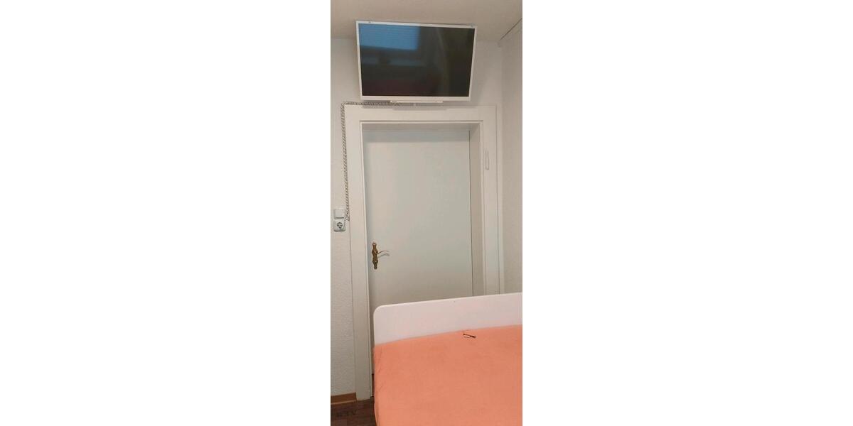 Erdgeschoßwohnung Lauenau - 1 Zimmer, 10 m&sup2;, 350&euro; | Angebot:26021965
