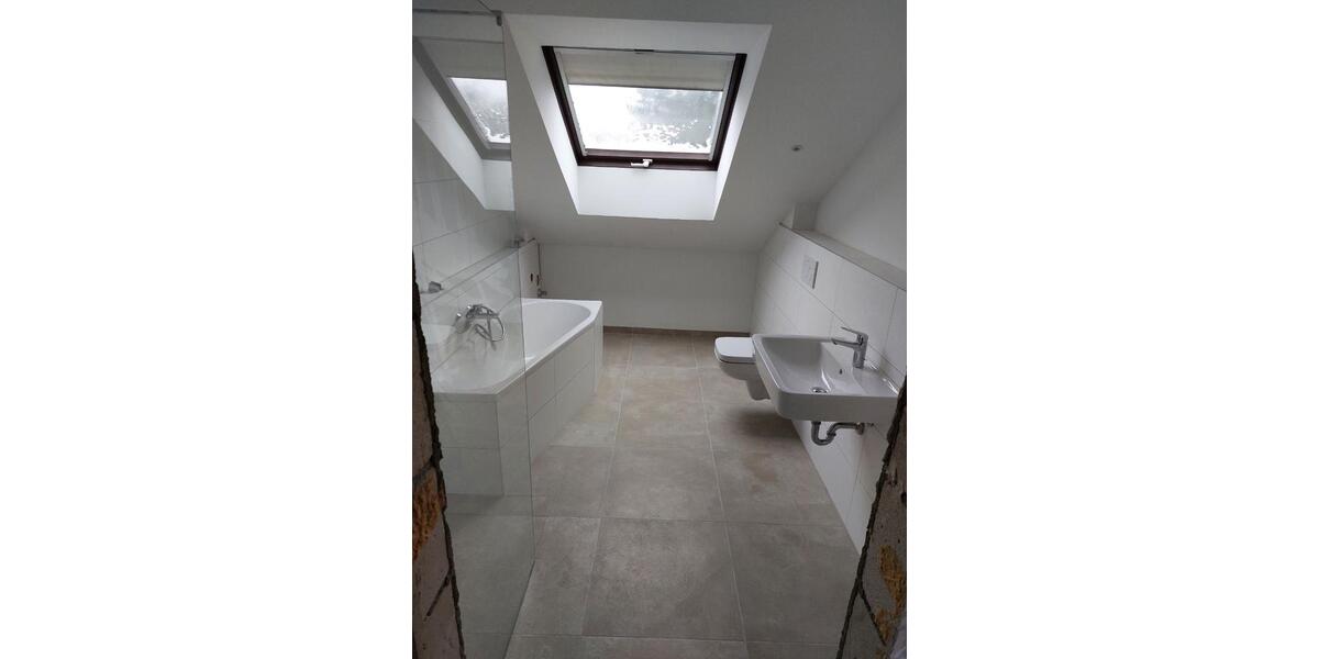 Dachgeschoßwohnung Kelkheim (Taunus) - 2 Zimmer, 67 m&sup2;, 905&euro; | Angebot:24372294