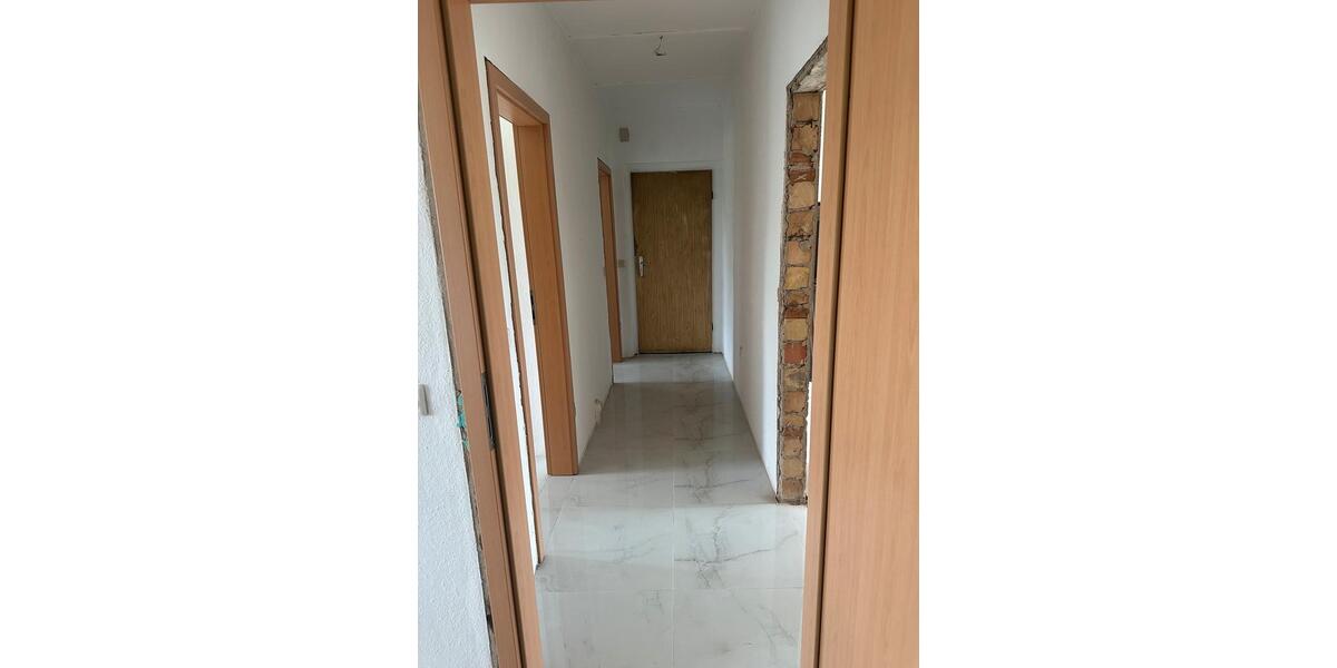 Etagenwohnung Zehdenick - 3 Zimmer, 64 m&sup2;, 435&euro; | Angebot:26535484
