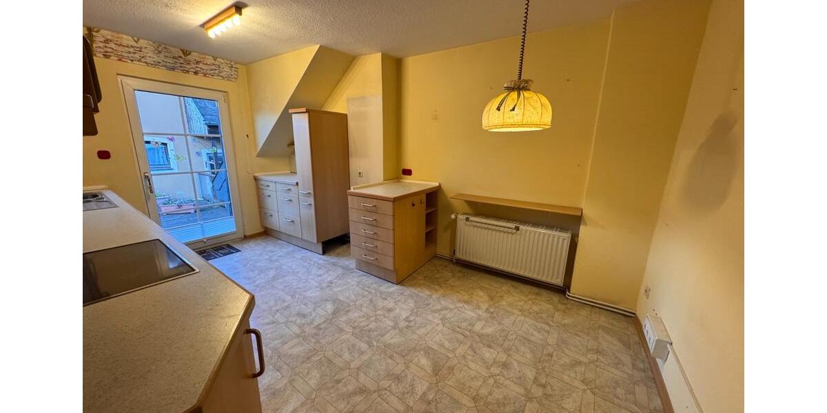 Dachgeschoßwohnung Kirn - 4 Zimmer, 95 m&sup2;, 700&euro; | Angebot:24523268