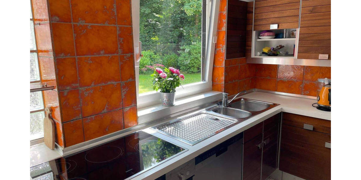 Etagenwohnung Saarbrücken St Johann - 4 Zimmer, 141 m&sup2;, 1.550&euro; | Angebot:25701499