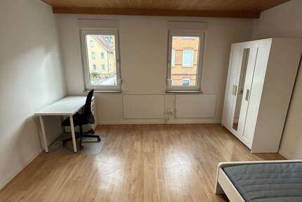Wohnung zum Mieten in Stuttgart 525 € 17.4 m² 1 zimmer