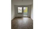 Wir sanieren eine 2-RaumWohnung im Erdgeschoss mit Balkon in Sandersdorf !