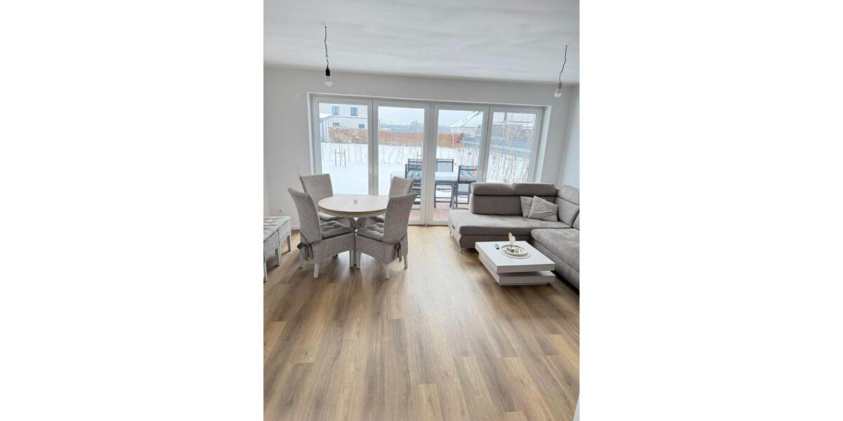 Doppelhaushälfte Diepholz - 3 Zimmer, 91 m&sup2;, 920&euro; | Angebot:24982077