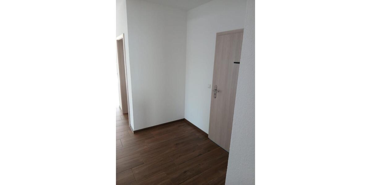 Etagenwohnung Ravenstein - 3 Zimmer, 90 m&sup2;, 1.200&euro; | Angebot:26490482