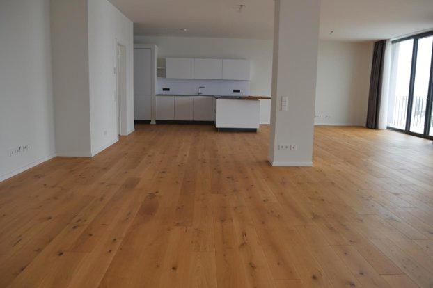 Einfamilienhaus Sankt Georgen im Schwarzwald - 3 Zimmer, 193 m&sup2;, 2.050&euro; | Angebot:26448738