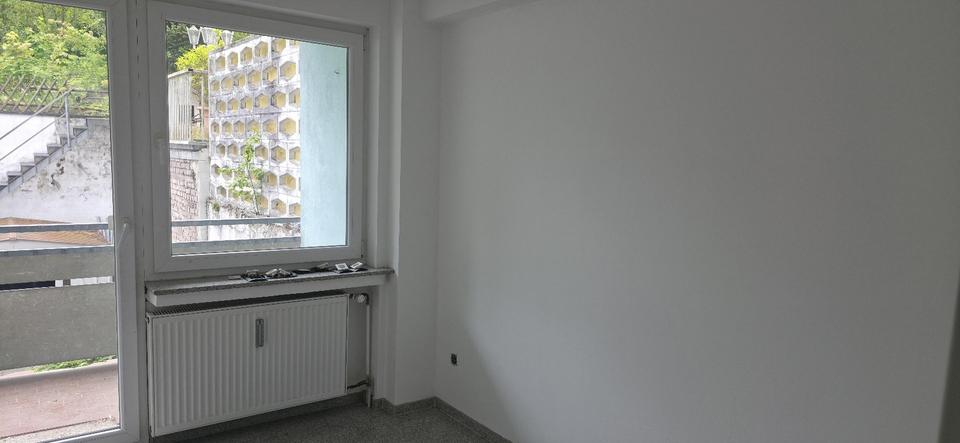 Maisonettenwohnung Wuppertal Arrenberg - 6 Zimmer, 142 m&sup2;, 1.300&euro; | Angebot:26705675