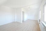 Dachgeschoßwohnung Höxter - 2 Zimmer, 50 m&sup2;, 440&euro; | Angebot:26564939
