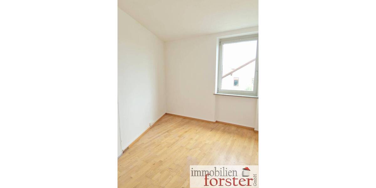 Gewerbeobjekt Weilheim - 4 Zimmer, 125 m&sup2;, 860&euro; | Angebot:24026718
