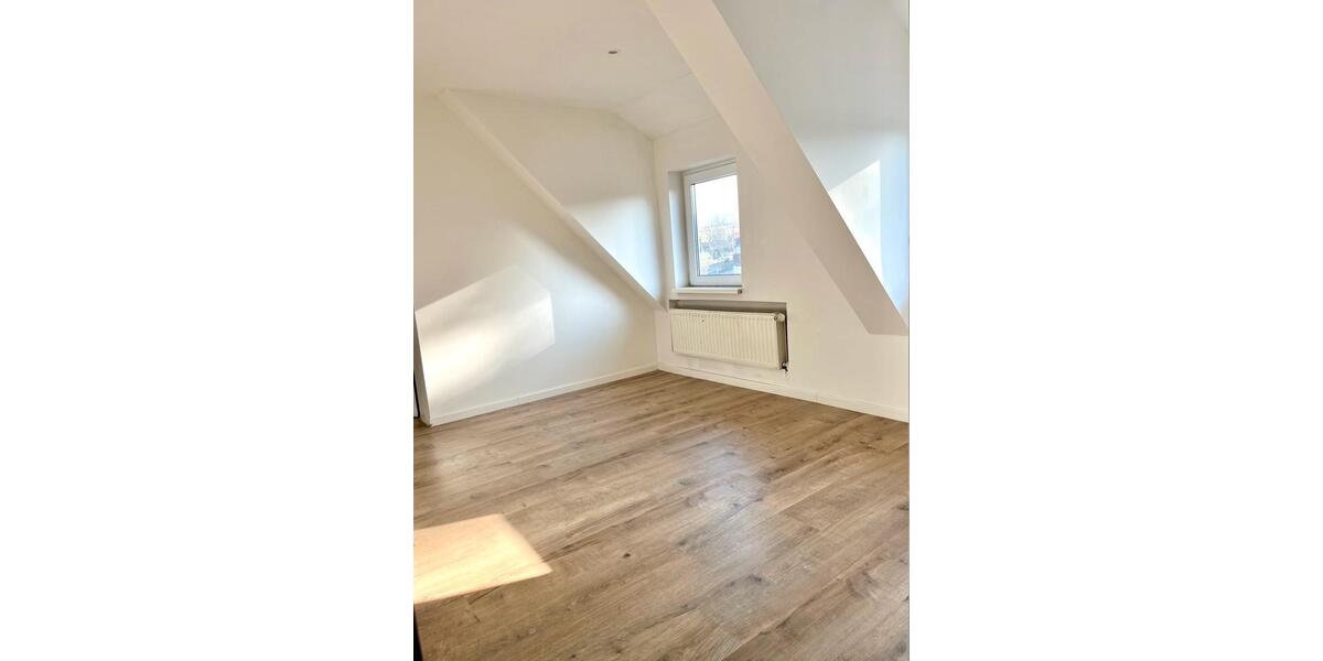 Dachgeschoßwohnung Braunlage - 3 Zimmer, 97 m&sup2;, 590&euro; | Angebot:26183810