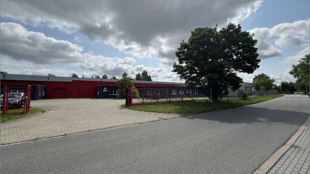 Halle in Fehrbellin 40.000 € 10000 m² zimmer