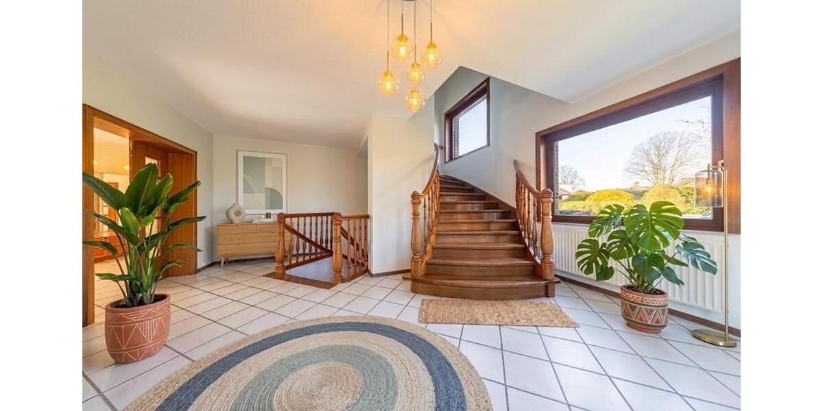 Einfamilienhaus Leezen - 6 Zimmer, 254 m&sup2;, 3.550&euro; | Angebot:26439323