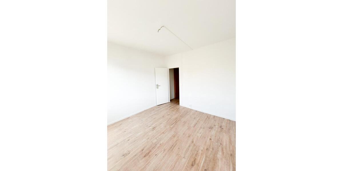 Etagenwohnung Chemnitz Klaffenbach - 5 Zimmer, 98 m&sup2;, 510&euro; | Angebot:25084340
