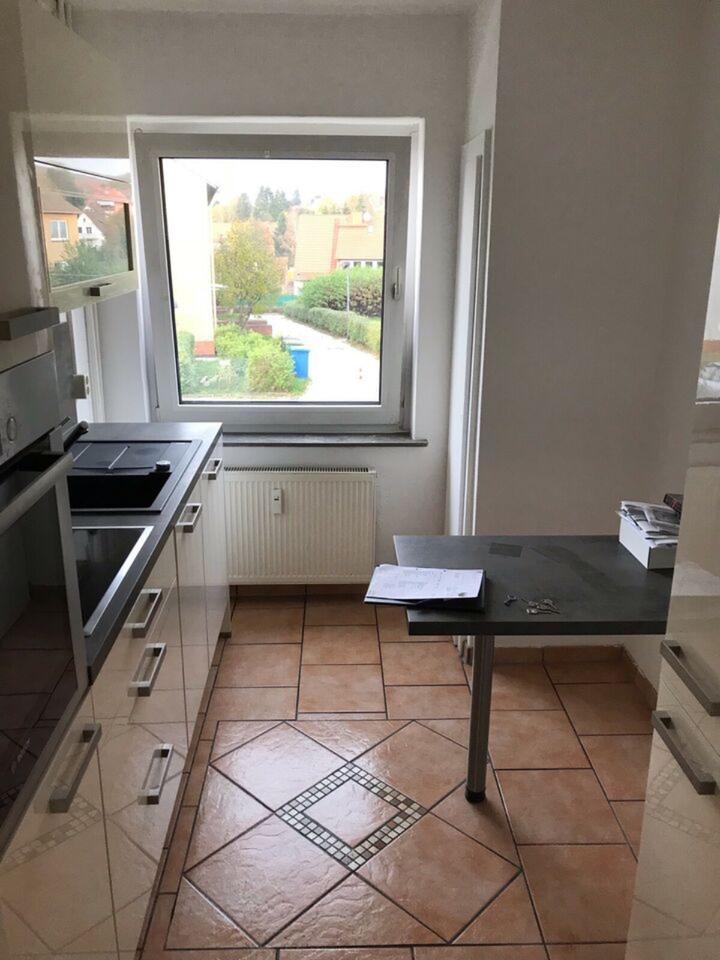 3 Zimmer Wohnung, Balkon u. Garten, Einbauküche,Tageslichtbad- G zimmer