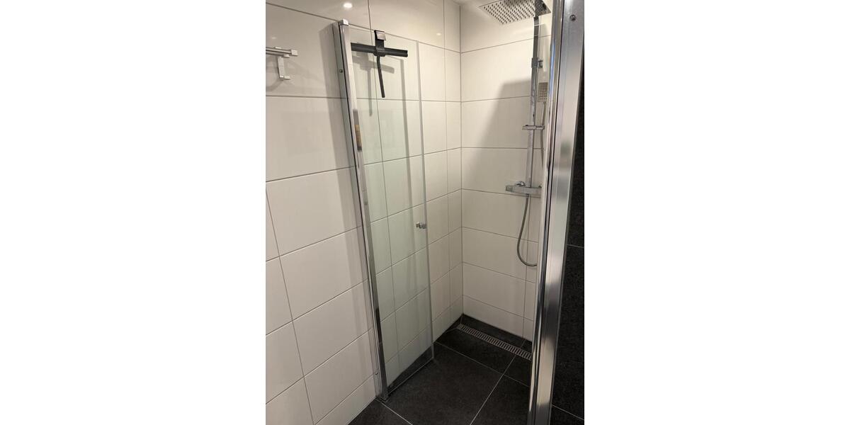 3,5 Zimmer Wohnung mit 95qm Wohnfläche u. Garten 3.5 zimmer