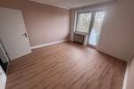 Etagenwohnung Krefeld Benrad - 3 Zimmer, 98 m&sup2;, 1.000&euro; | Angebot:26533972