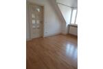 Dachgeschoßwohnung Schweinfurt Gartenstadt - 5 Zimmer, 242 m&sup2;, 1.800&euro; | Angebot:24700940