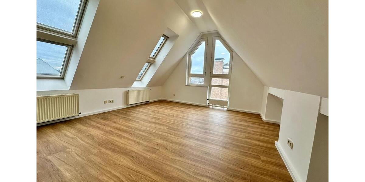 Dachgeschoßwohnung Coesfeld - 5 Zimmer, 124 m&sup2;, 992&euro; | Angebot:26415619
