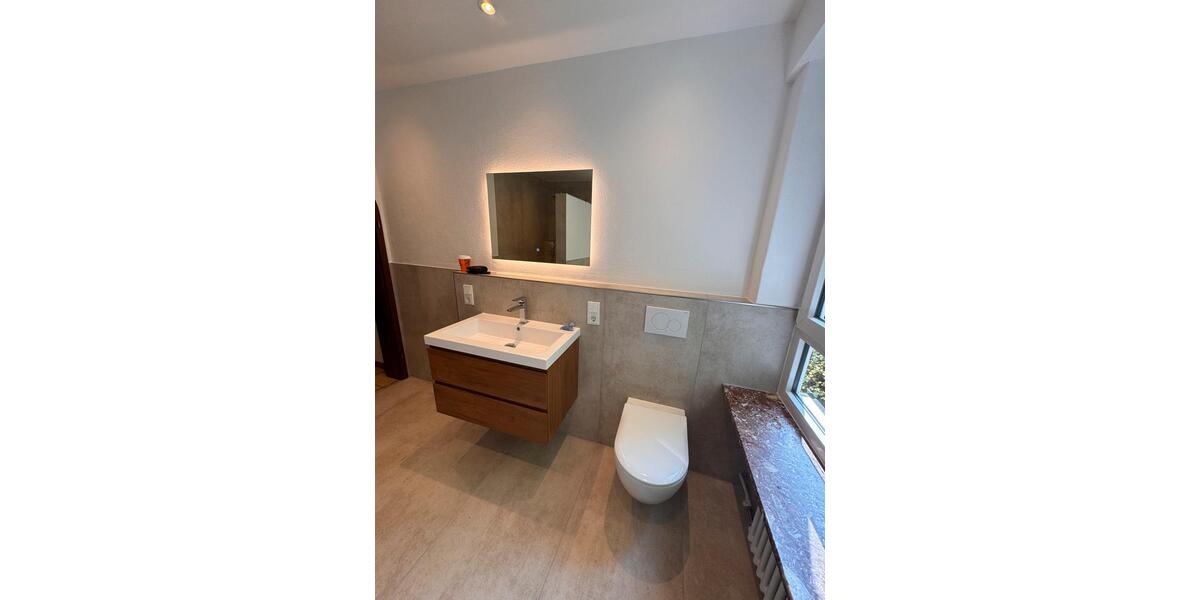 Etagenwohnung Walsdorf - 6 Zimmer, 210 m&sup2;, 1.150&euro; | Angebot:22152708