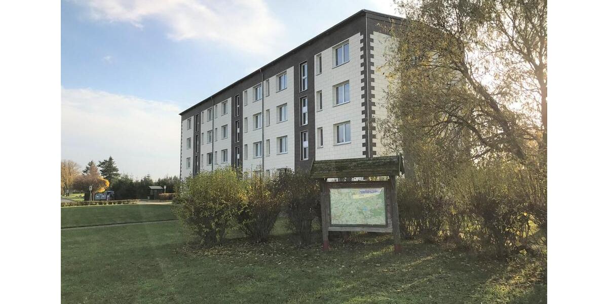 Etagenwohnung Löcknitz - 3 Zimmer, 65 m&sup2;, 357&euro; | Angebot:23511762