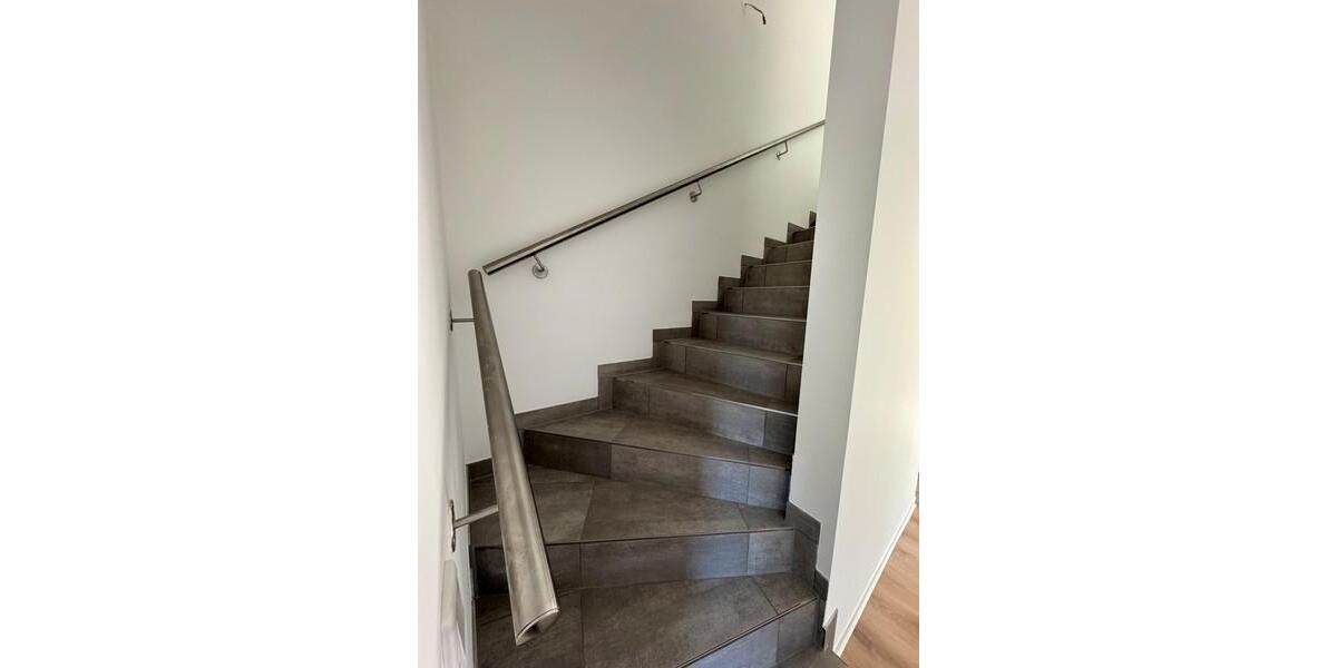 NEUBAU! EARLY-BIRD-AKTION 1. GRUNDMIETE GESCHENKT * 5 zimmer