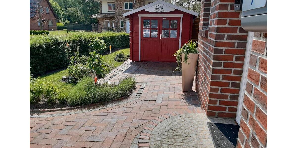 Dachgeschoßwohnung Barßel - 2 Zimmer, 106 m&sup2;, 650&euro; | Angebot:25613354