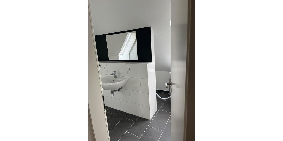 Maisonettenwohnung Hamburg Wandsbek - 4 Zimmer, 134 m&sup2;, 2.400&euro; | Angebot:26594414
