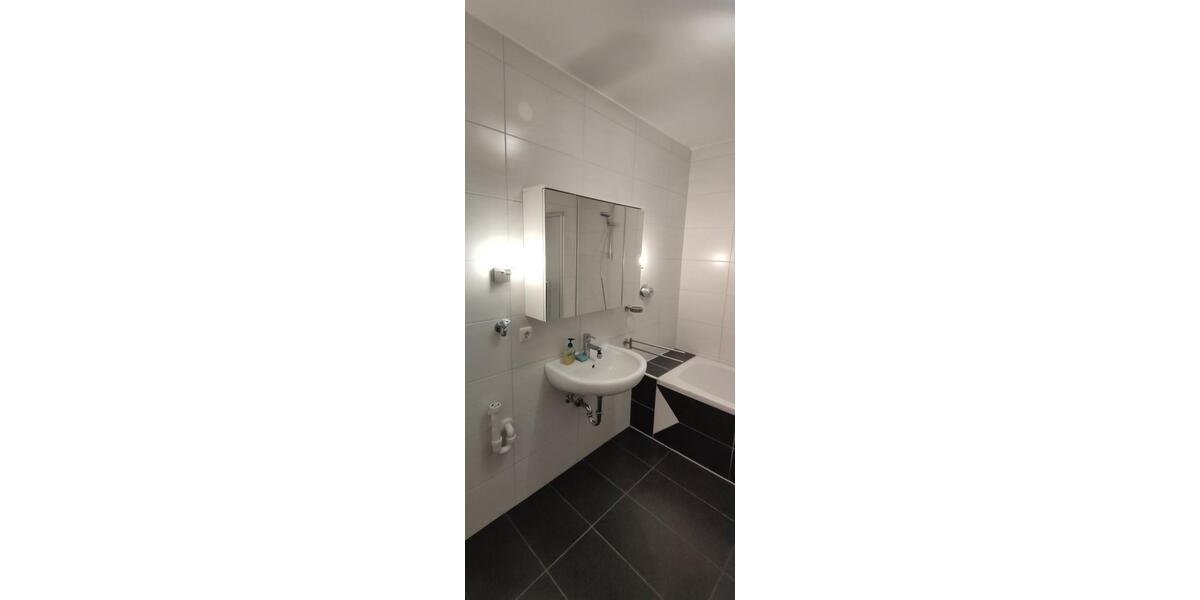 Etagenwohnung Wunsiedel - 2 Zimmer, 68 m&sup2;, 530&euro; | Angebot:25906808