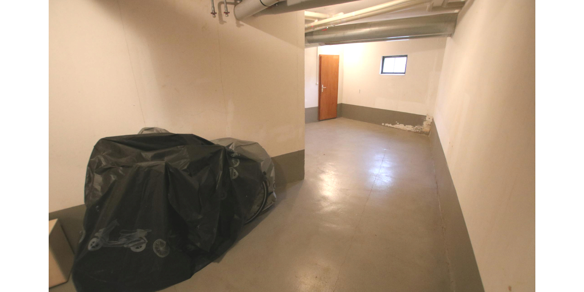 Kleine 1 Raum Wohnung mit Schlafnische und Aufzug in Gera - Etagenwohnung Gera Bieblach-Ost | Angebot:26714339