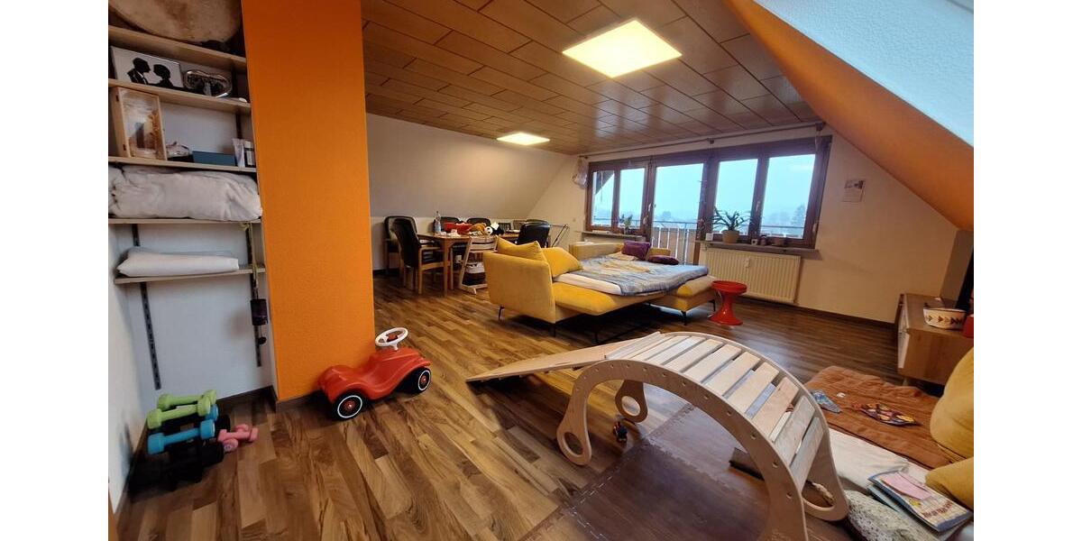 Dachgeschoßwohnung Sulzbach an der Murr - 3.5 Zimmer, 85 m&sup2;, 890&euro; | Angebot:24555172