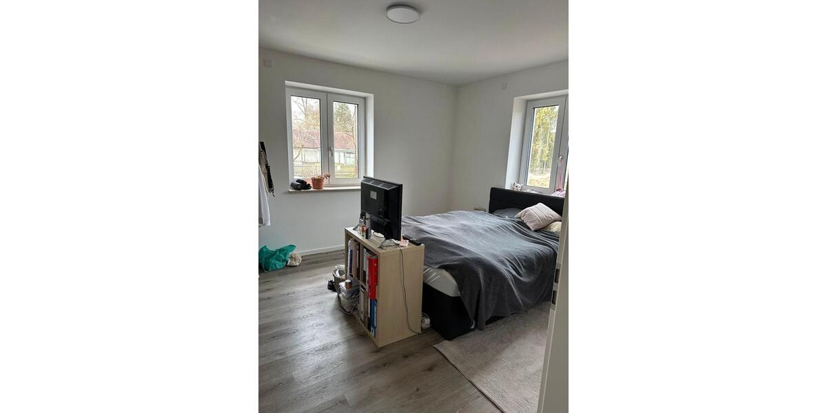 Erdgeschoßwohnung Elsendorf - 3 Zimmer, 79 m&sup2;, 1.000&euro; | Angebot:26021025