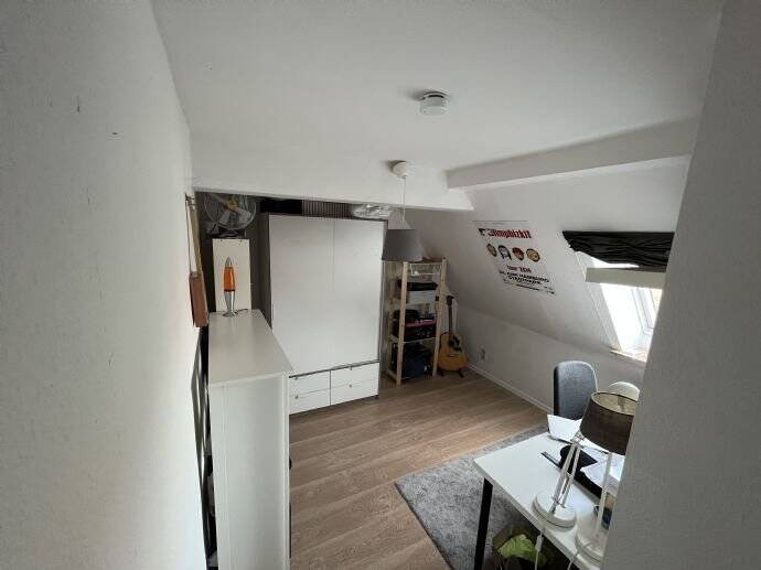 Etagenwohnung Hildesheim Ost - 3 Zimmer, 85 m&sup2;, 600&euro; | Angebot:26475100