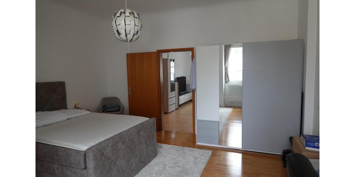 Etagenwohnung Stuttgart Stuttgart-West - 2 Zimmer, 72 m&sup2;, 1.100&euro; | Angebot:26589602