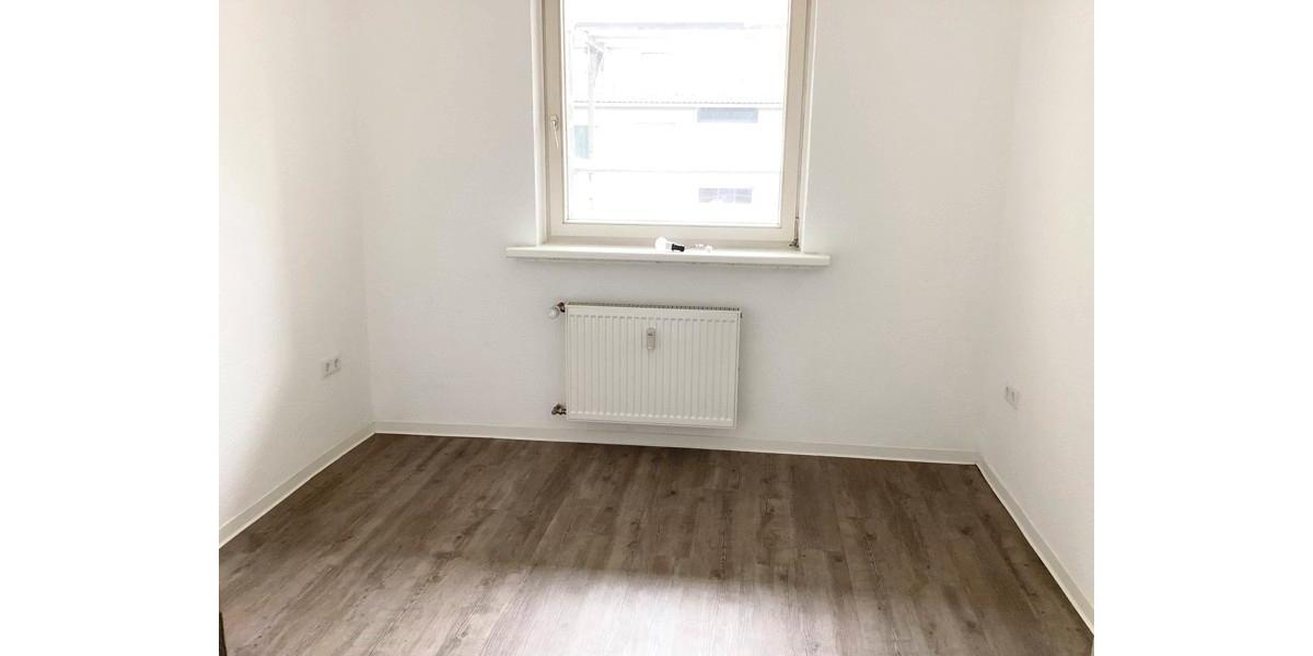 Etagenwohnung Hannover Herrenhausen-Stöcken - 3 Zimmer, 65 m&sup2;, 648&euro; | Angebot:26584318