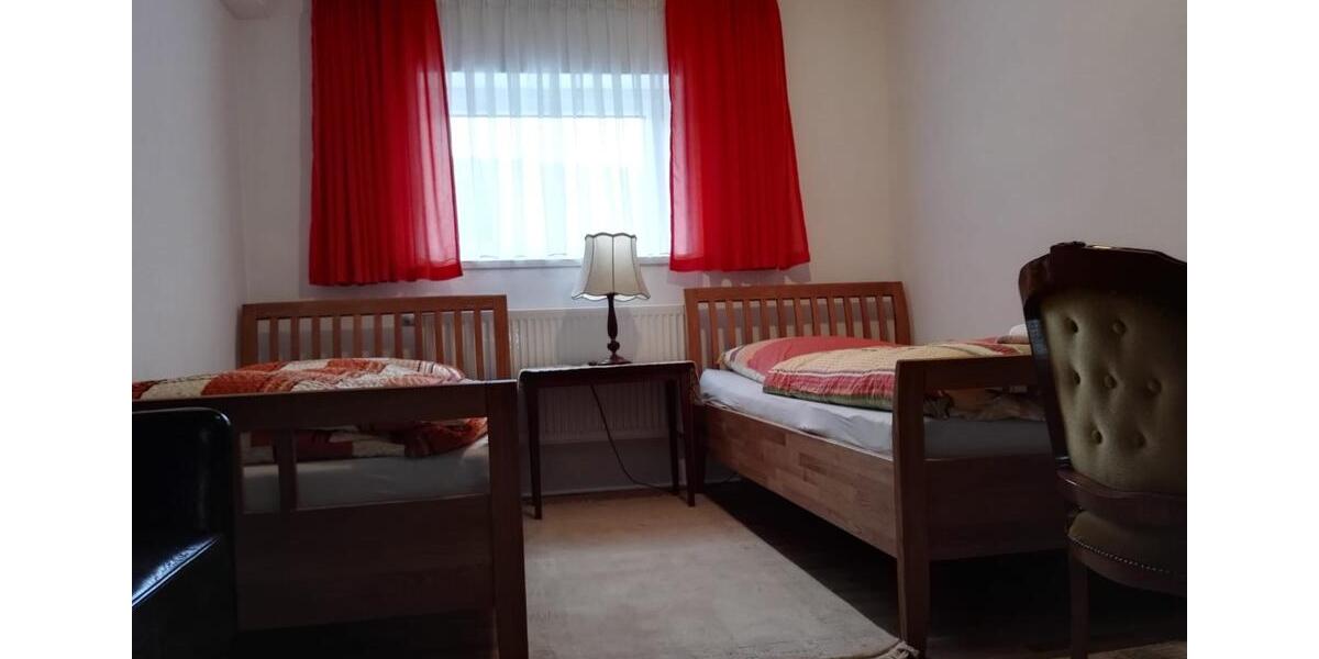 Etagenwohnung Baden-Baden Lichtental - 4 Zimmer, 100 m&sup2;, 1.750&euro; | Angebot:20339666