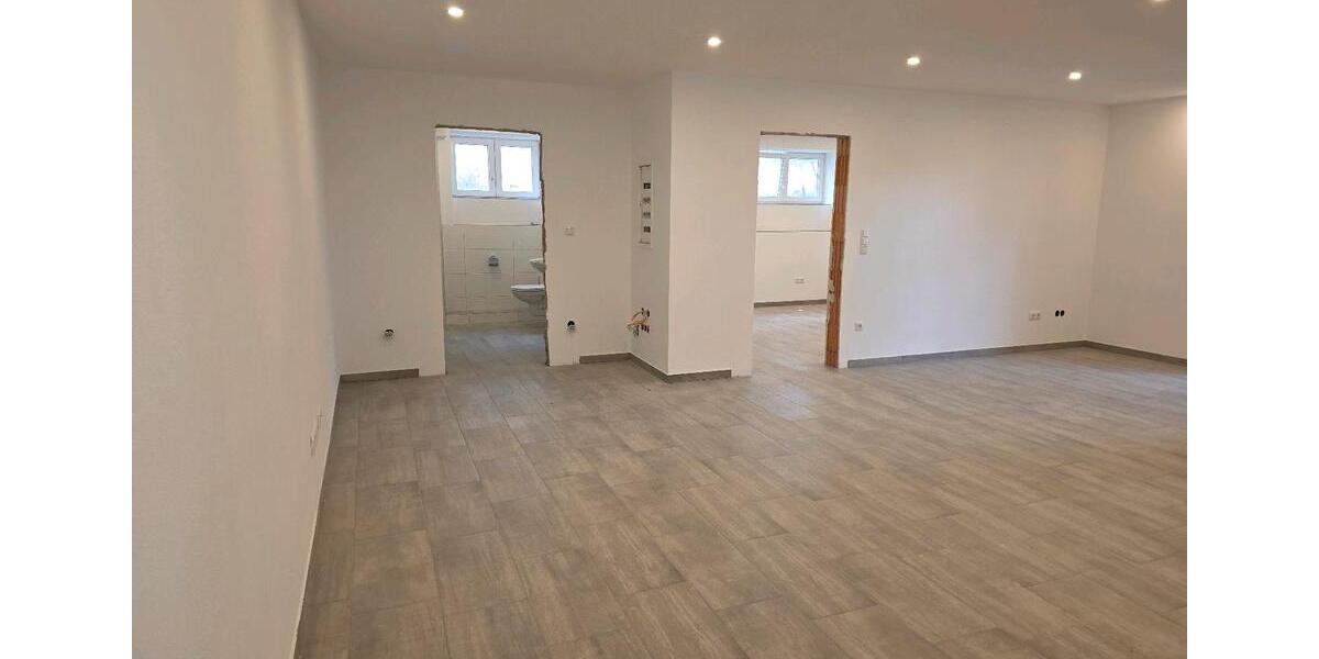 Erdgeschoßwohnung Mainburg - 1 Zimmer, 75 m&sup2;, 900&euro; | Angebot:25893535